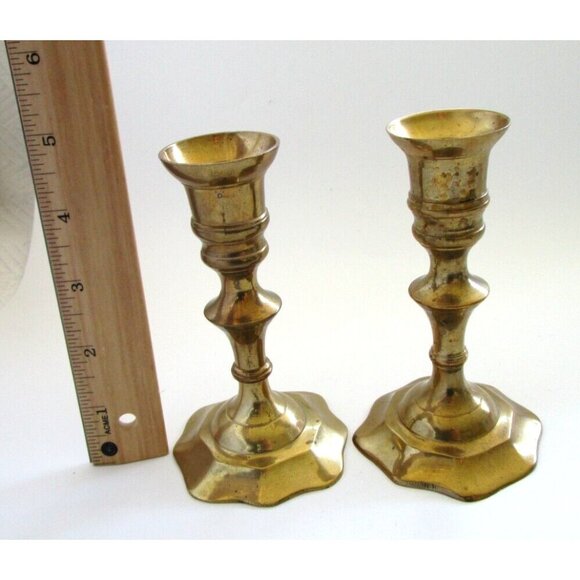 Vintage Brass Candlestick Holders - Set of 2 -Scalloped Design Bases - 5" Height - Picture 12 of 14